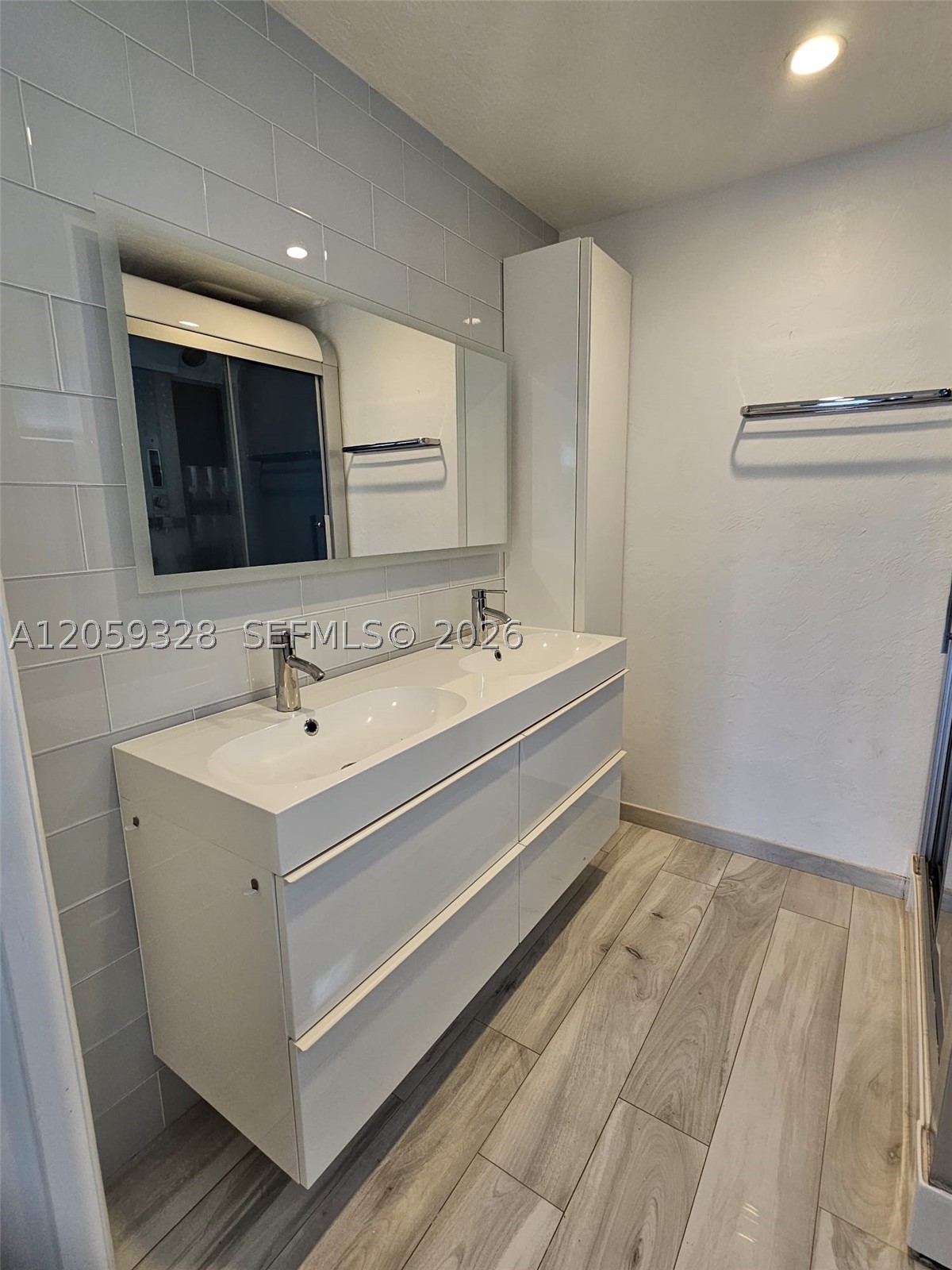 POMPANO BEACH HIGHLANDS - Residential