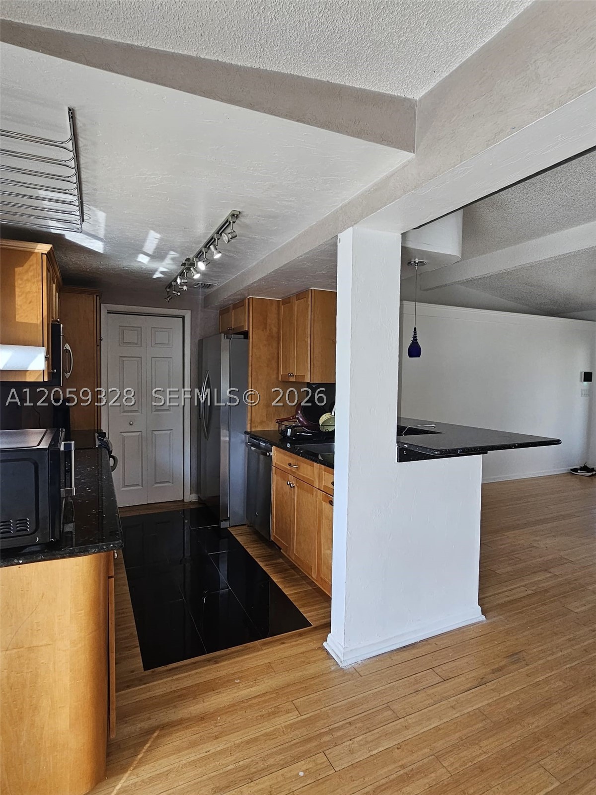 POMPANO BEACH HIGHLANDS - Residential