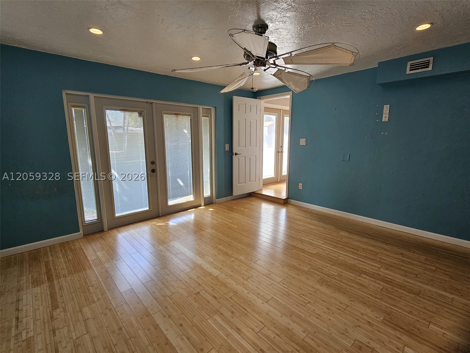 POMPANO BEACH HIGHLANDS - Residential