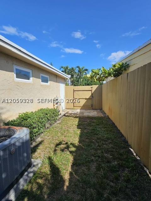 POMPANO BEACH HIGHLANDS - Residential
