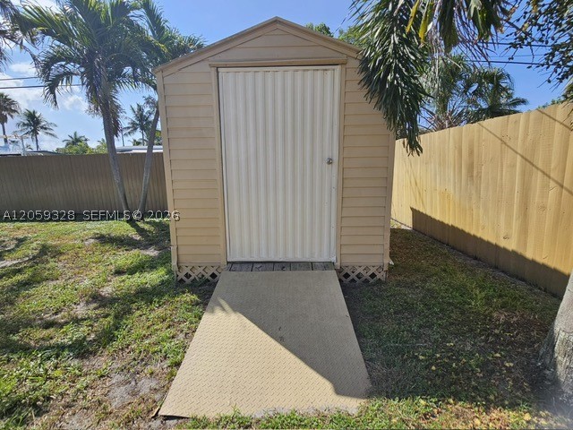 POMPANO BEACH HIGHLANDS - Residential