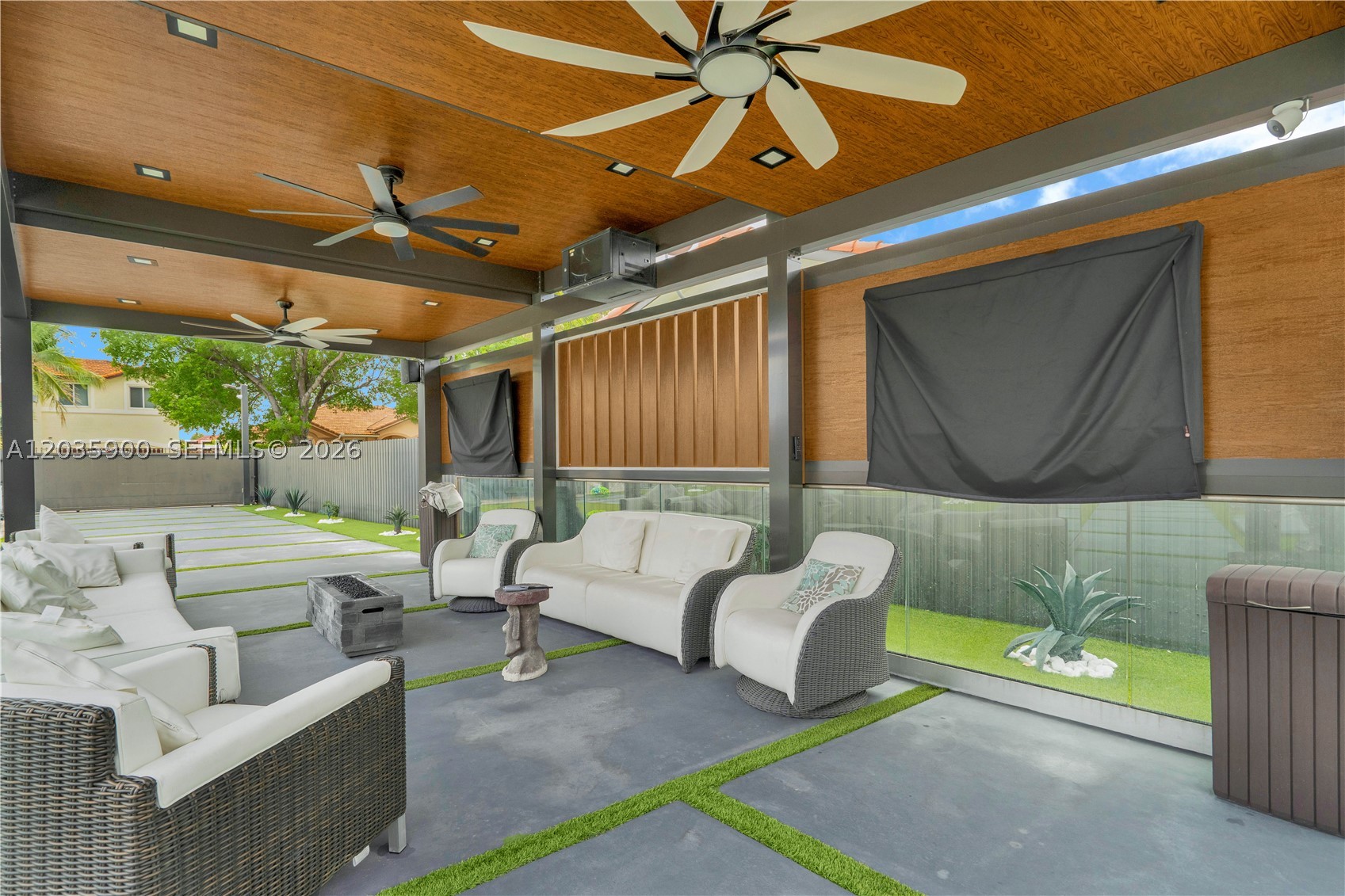 UNIV PARK EAST SEC 5 - Residential