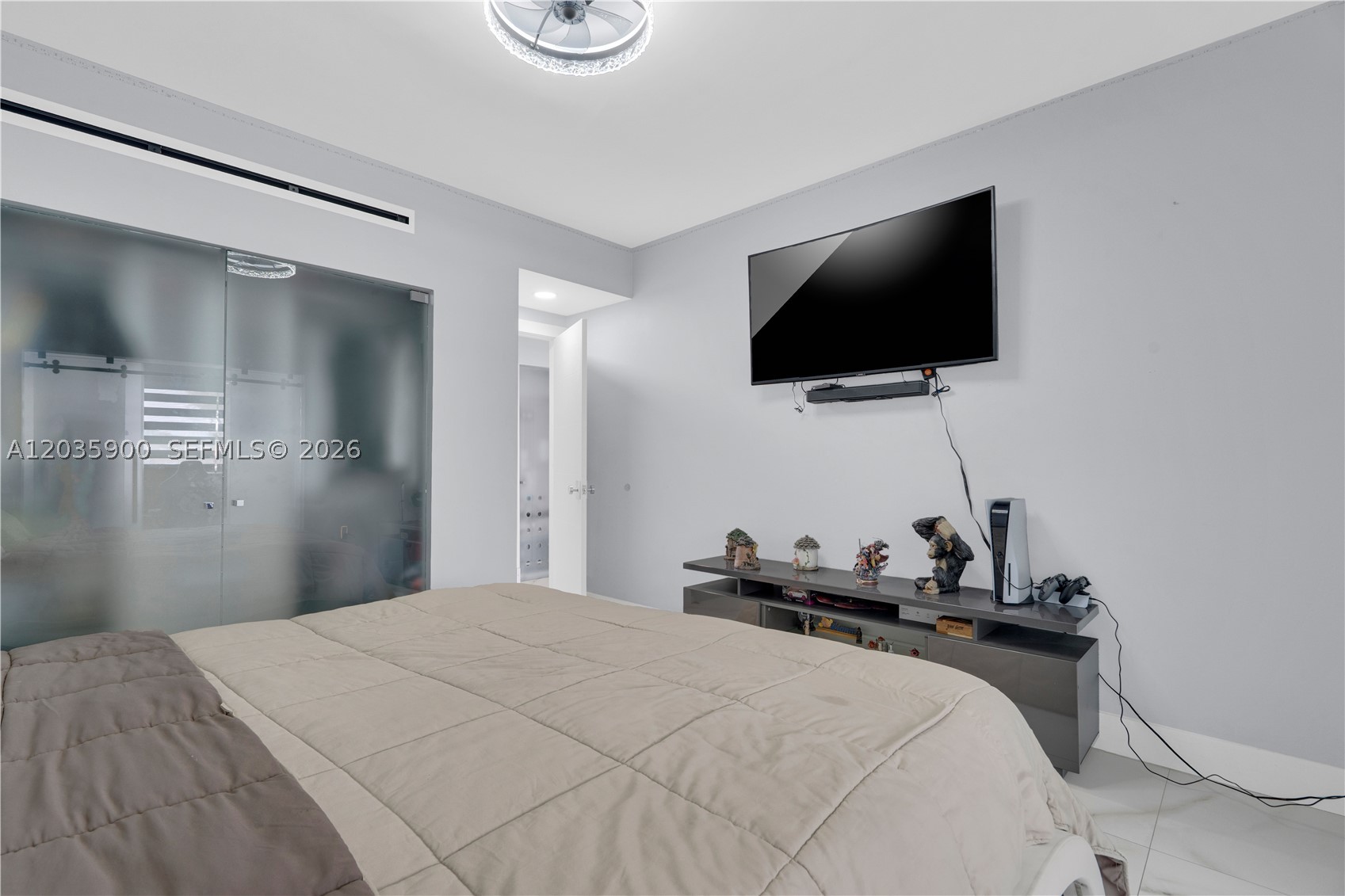 UNIV PARK EAST SEC 5 - Residential