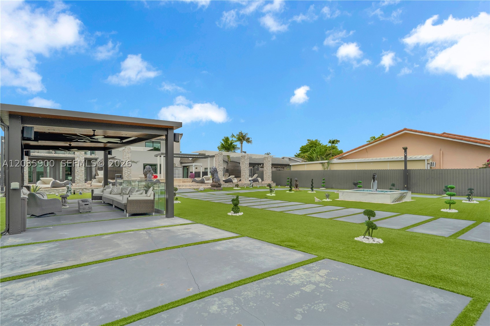 UNIV PARK EAST SEC 5 - Residential