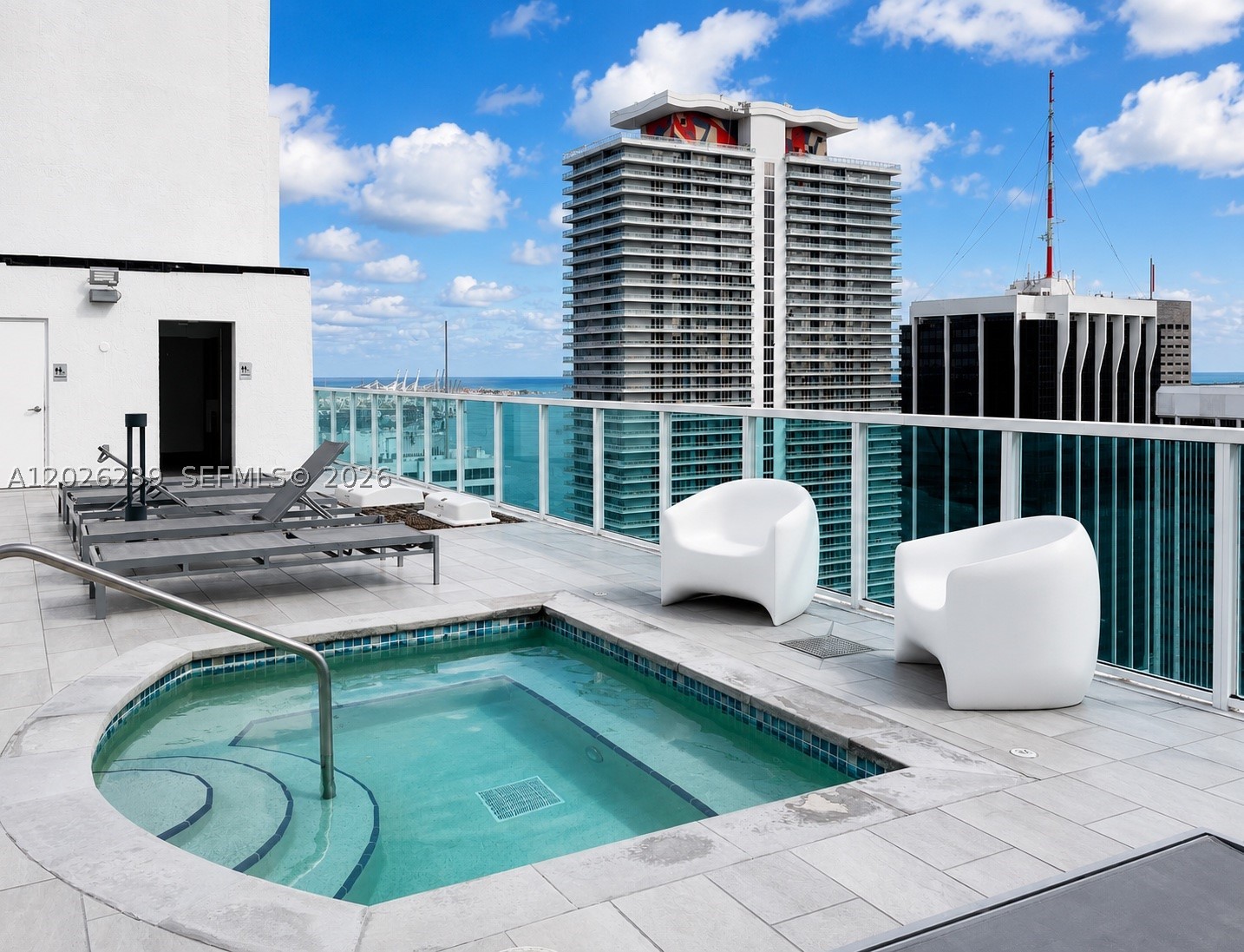 THE LOFT DOWNTOWN II COND - Residential Lease