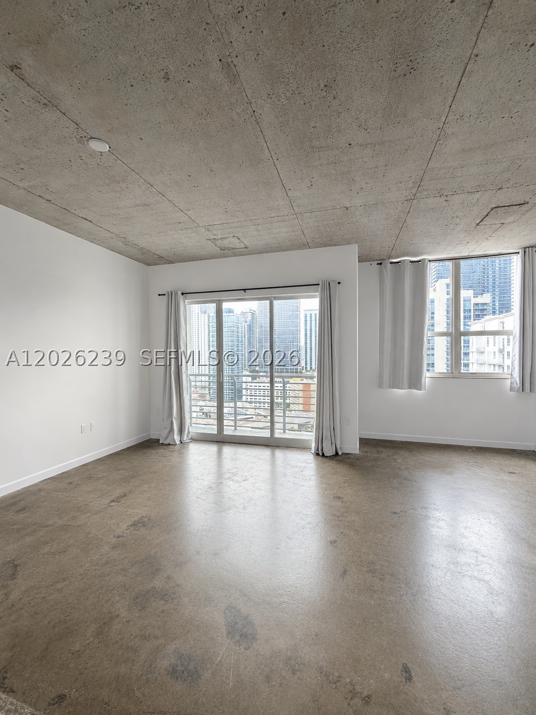 THE LOFT DOWNTOWN II COND - Residential Lease