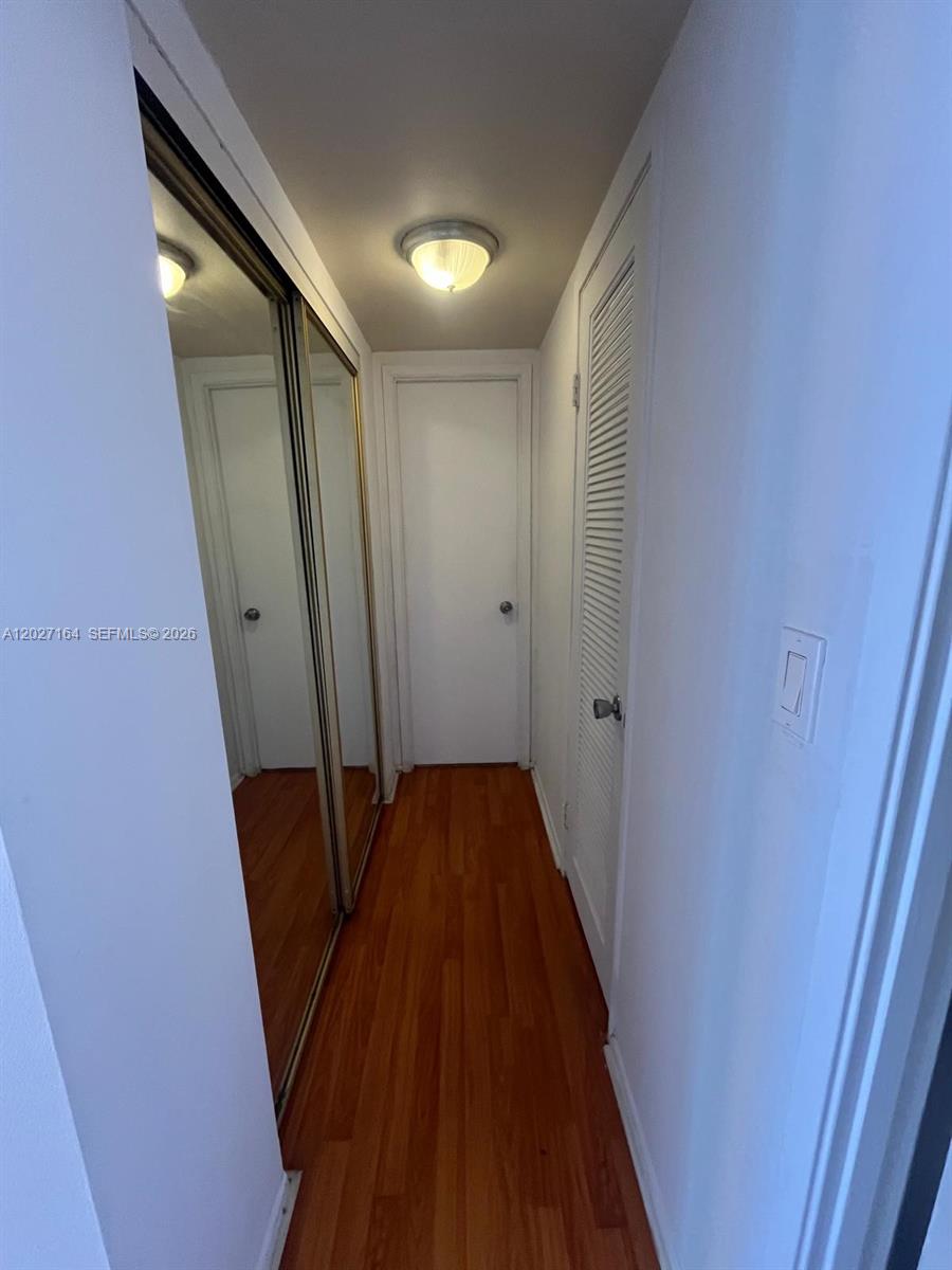BUCKLEY TOWERS CONDO - EA - Residential Lease