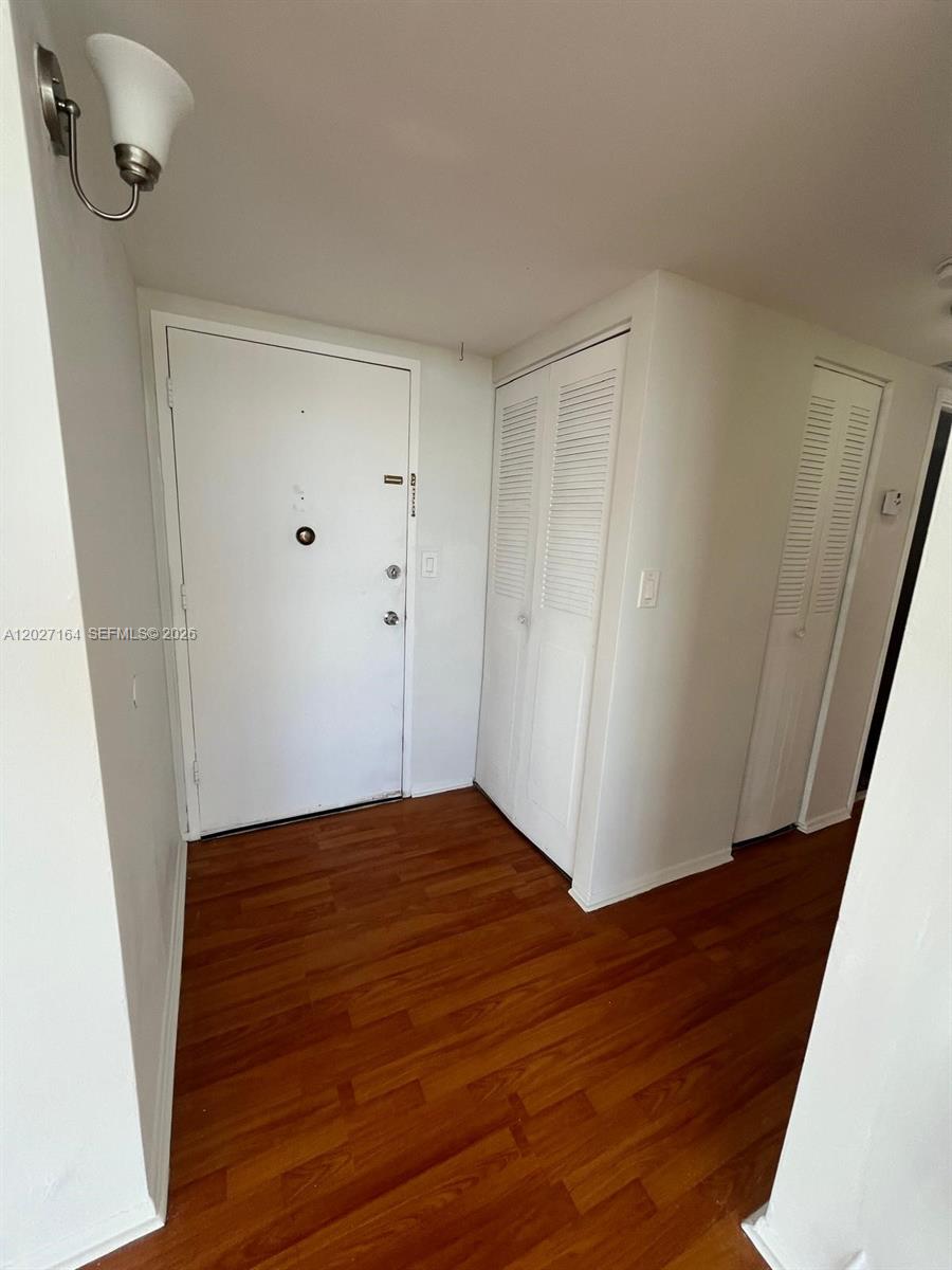 BUCKLEY TOWERS CONDO - EA - Residential Lease