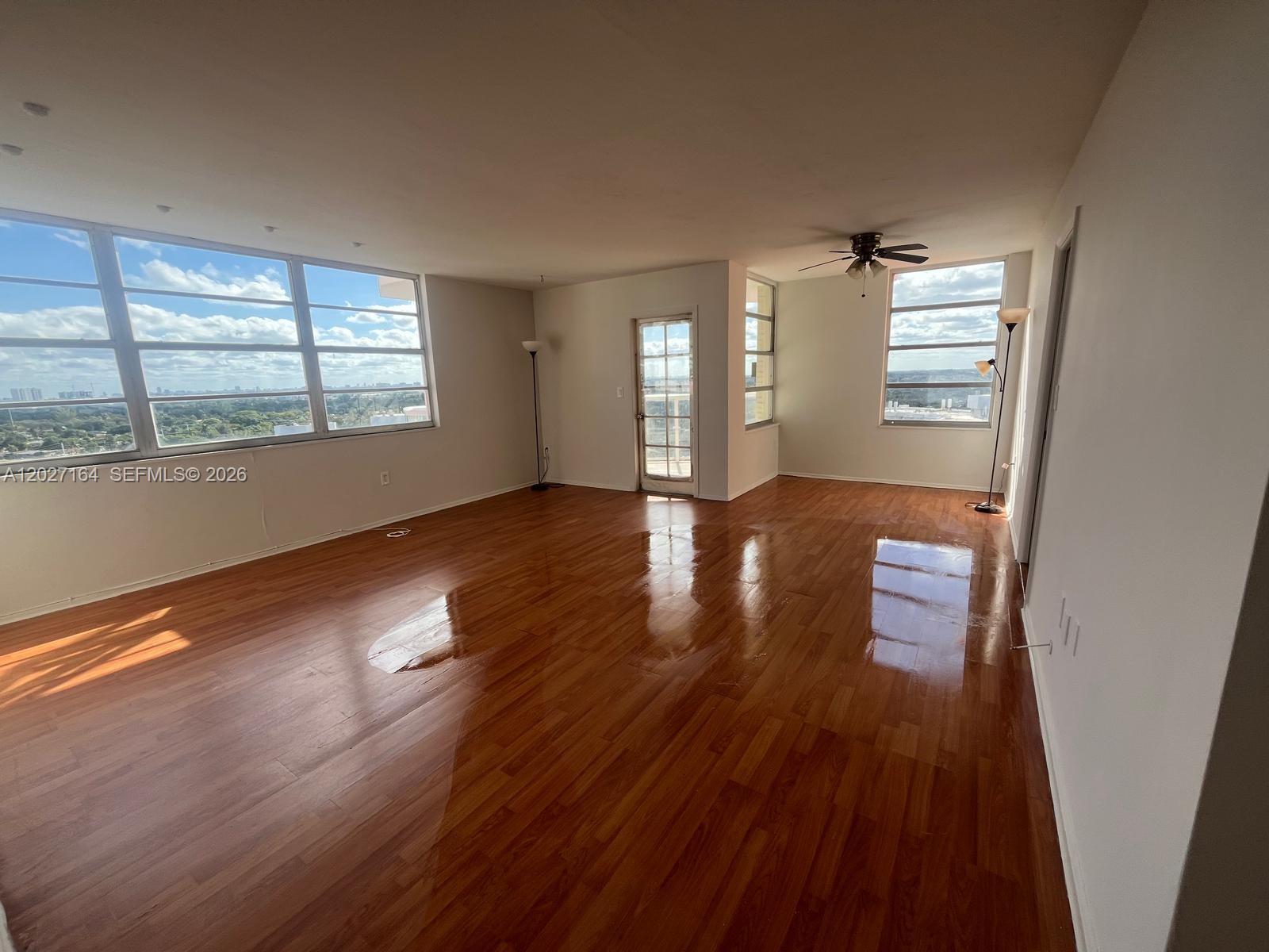 BUCKLEY TOWERS CONDO - EA - Residential Lease