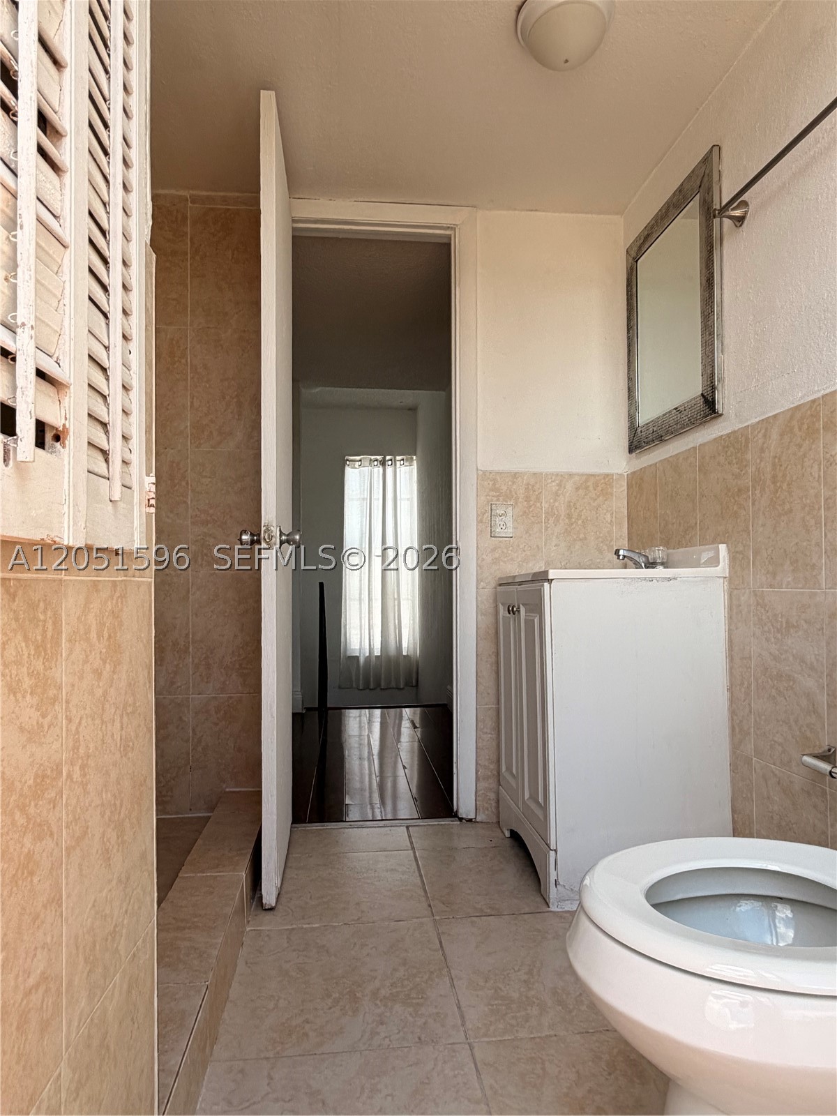 SOUTH WINDS CONDO WEST - Residential Lease