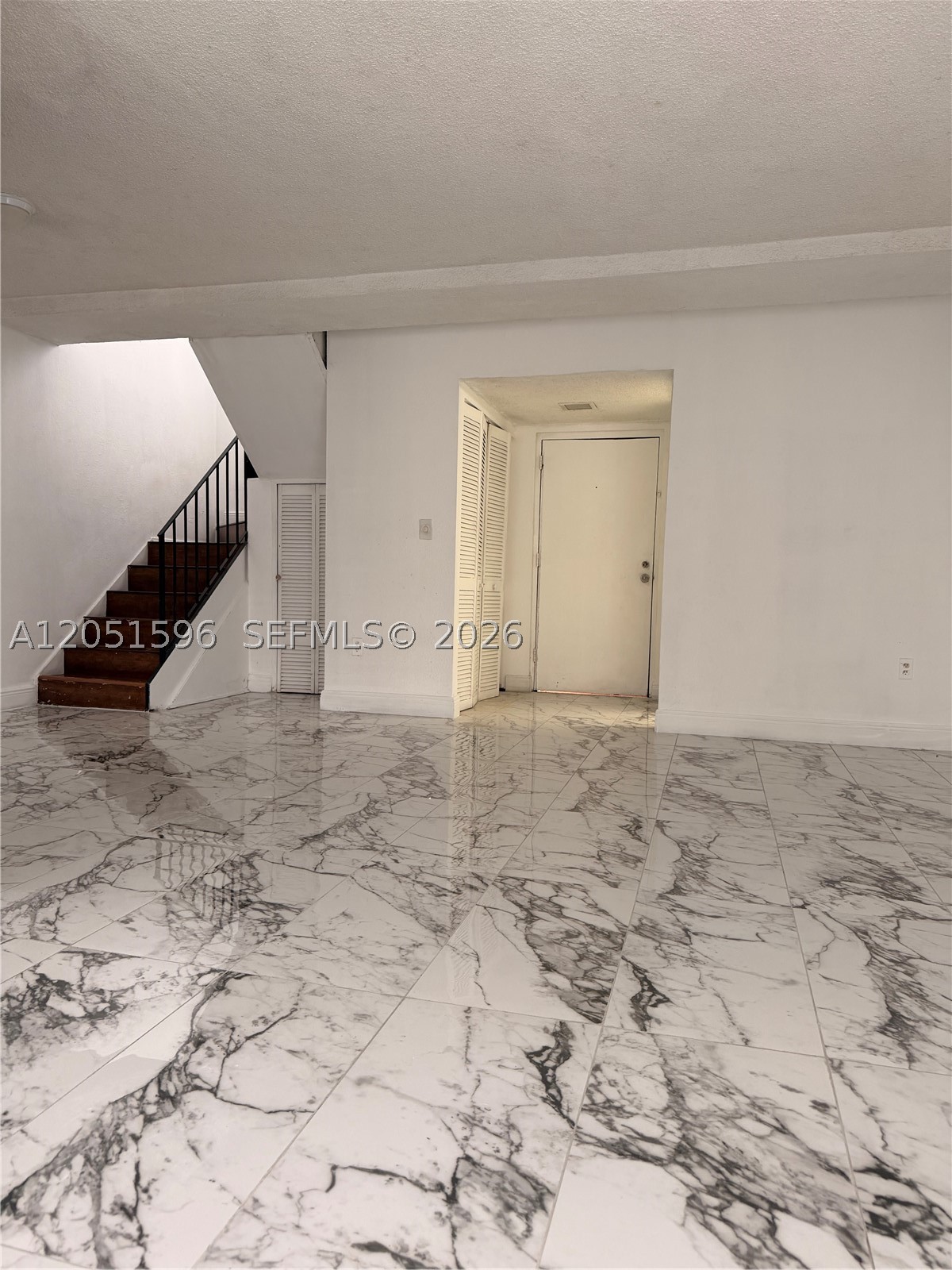 SOUTH WINDS CONDO WEST - Residential Lease