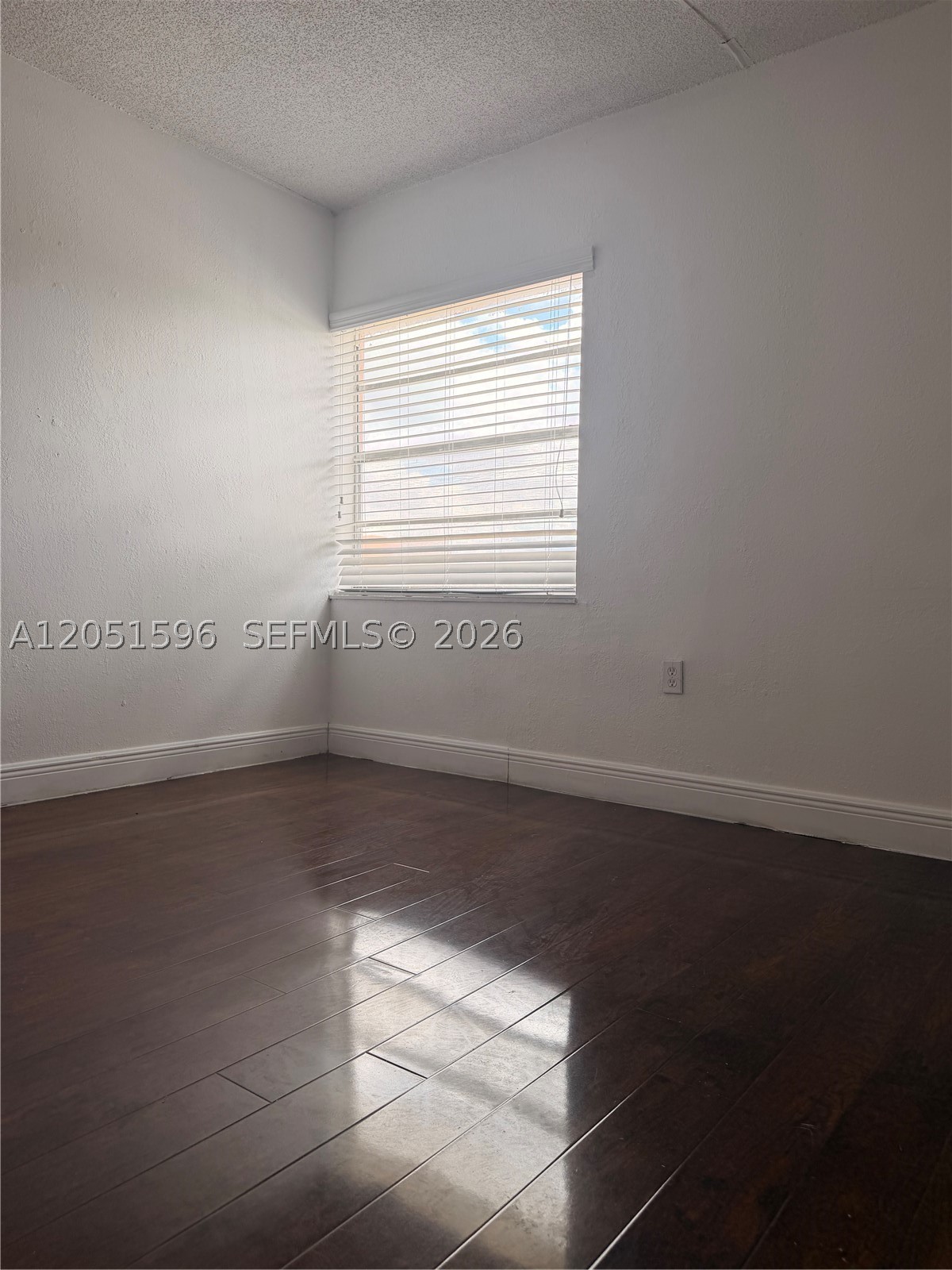 SOUTH WINDS CONDO WEST - Residential Lease