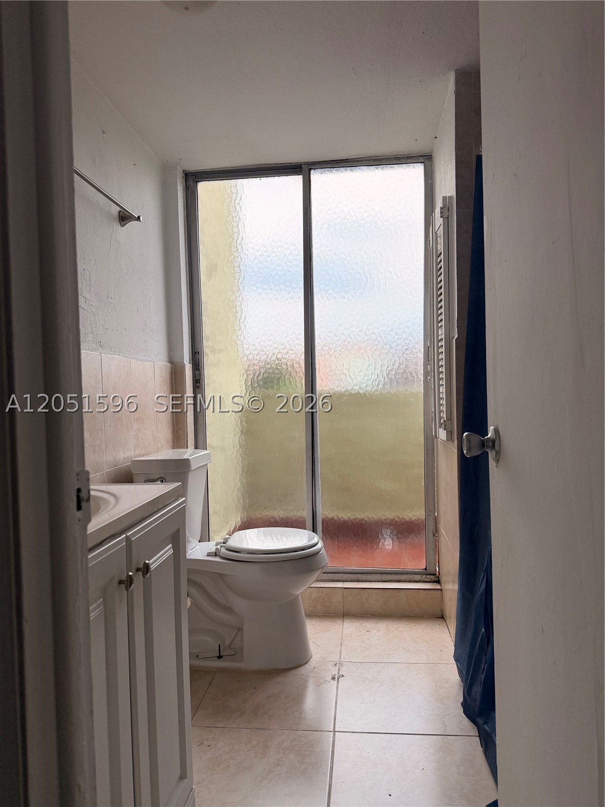SOUTH WINDS CONDO WEST - Residential Lease