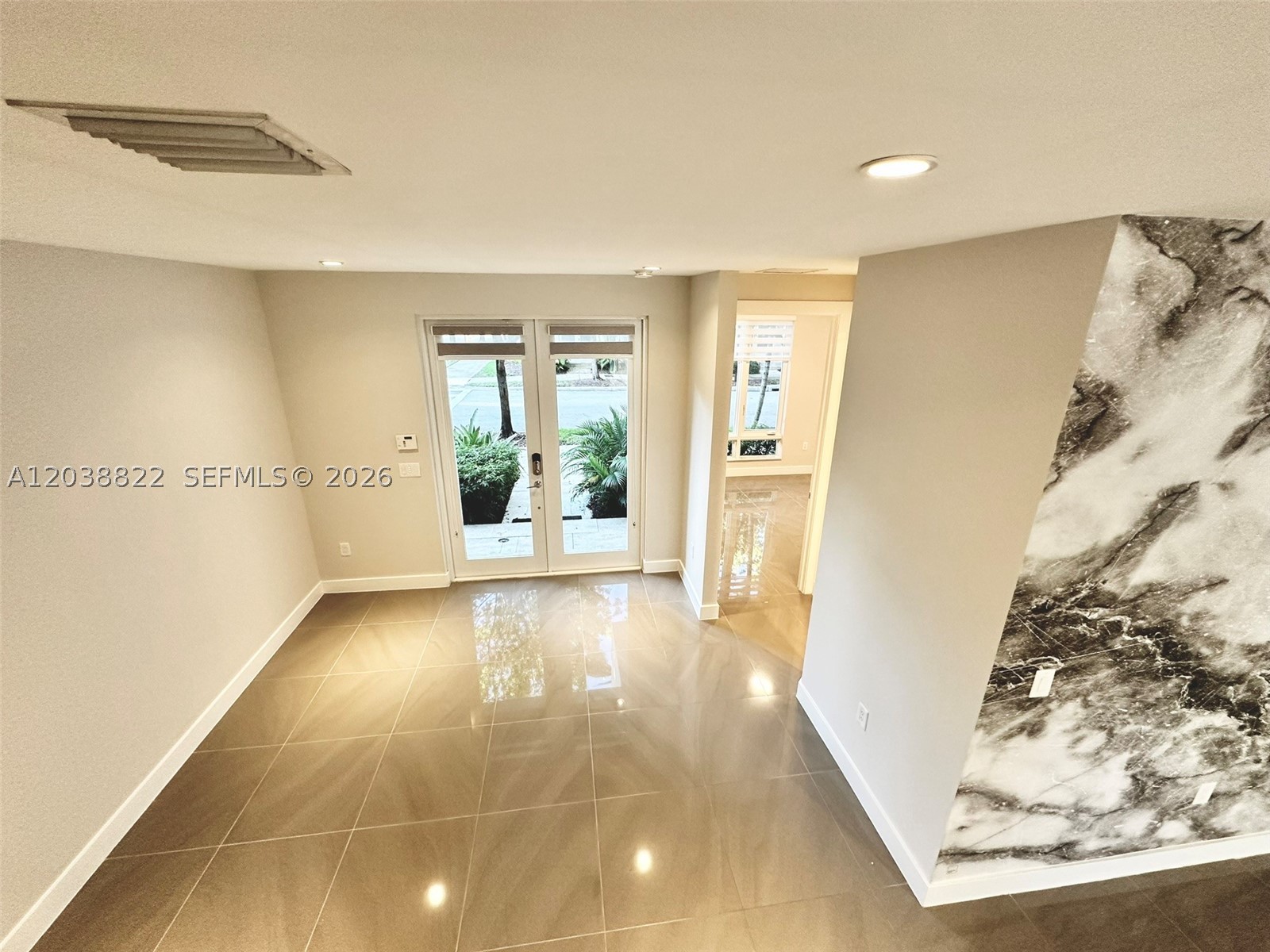 LANDMARK AT DORAL - Residential Lease