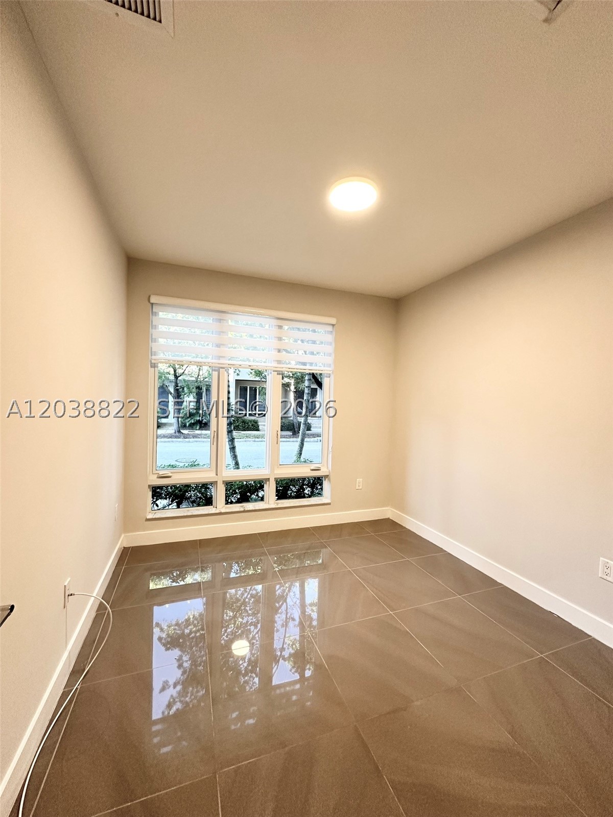 LANDMARK AT DORAL - Residential Lease