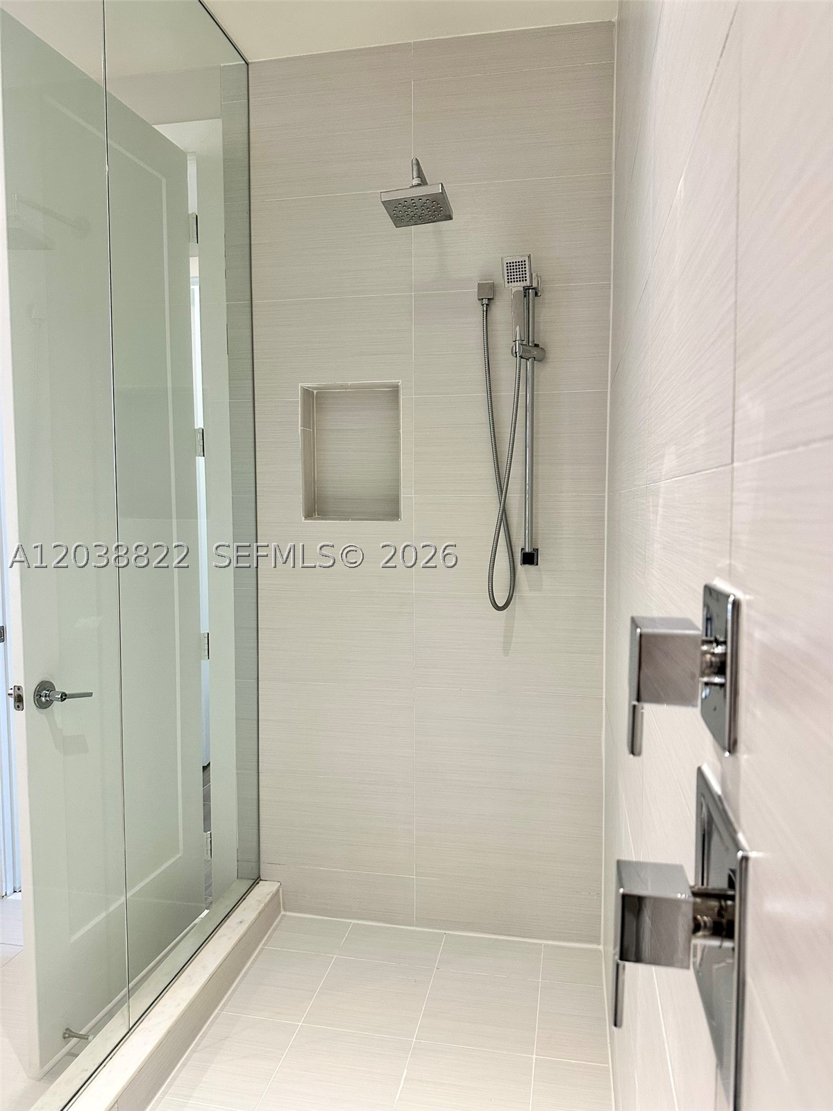LANDMARK AT DORAL - Residential Lease