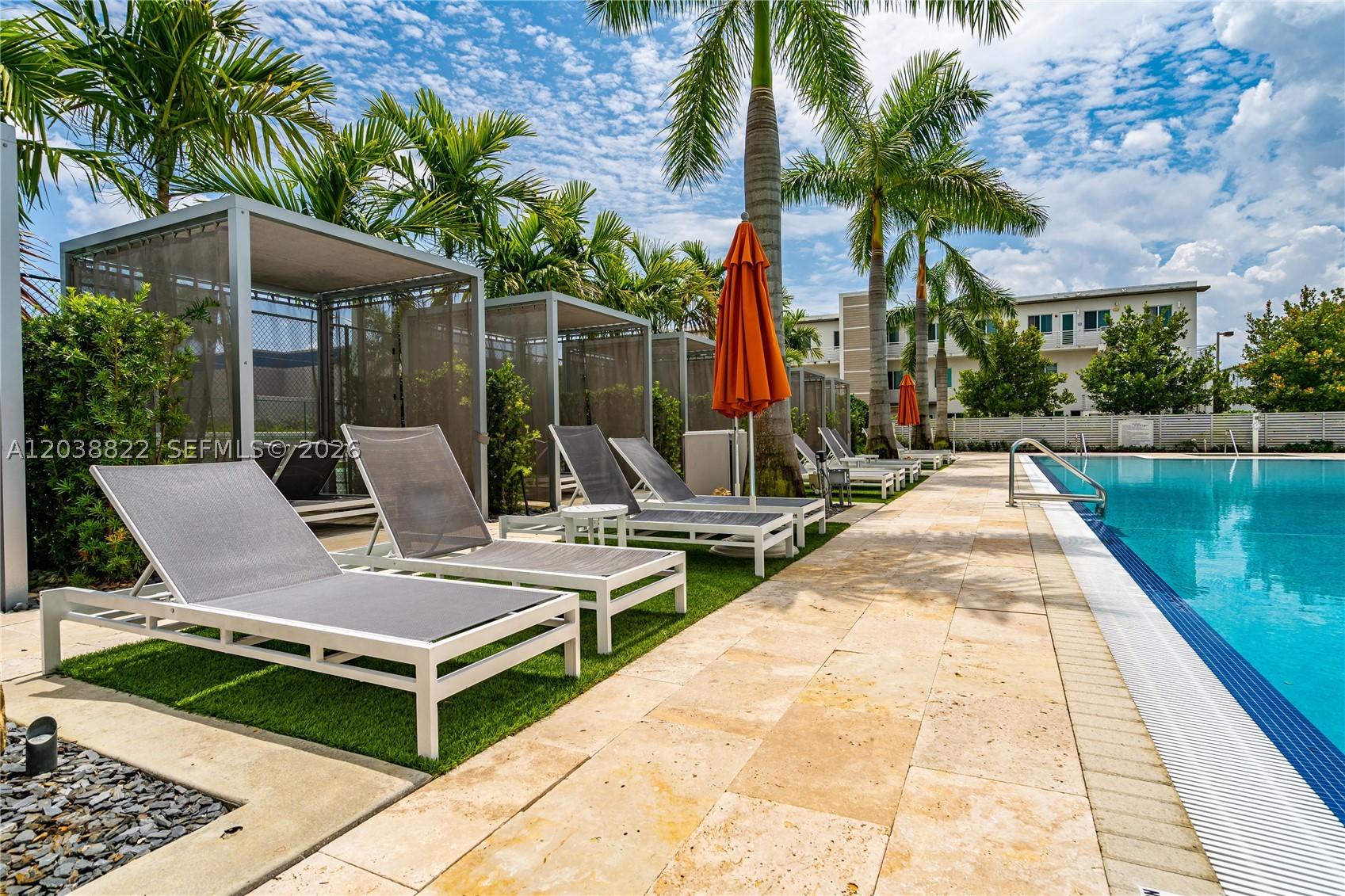 LANDMARK AT DORAL - Residential Lease