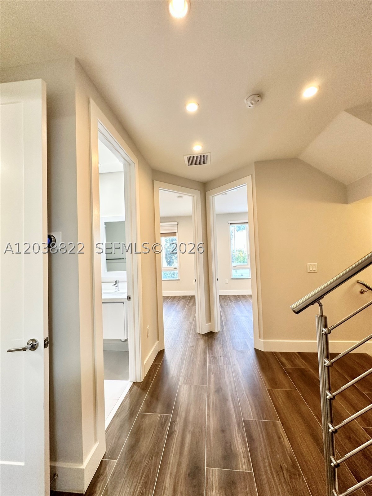 LANDMARK AT DORAL - Residential Lease