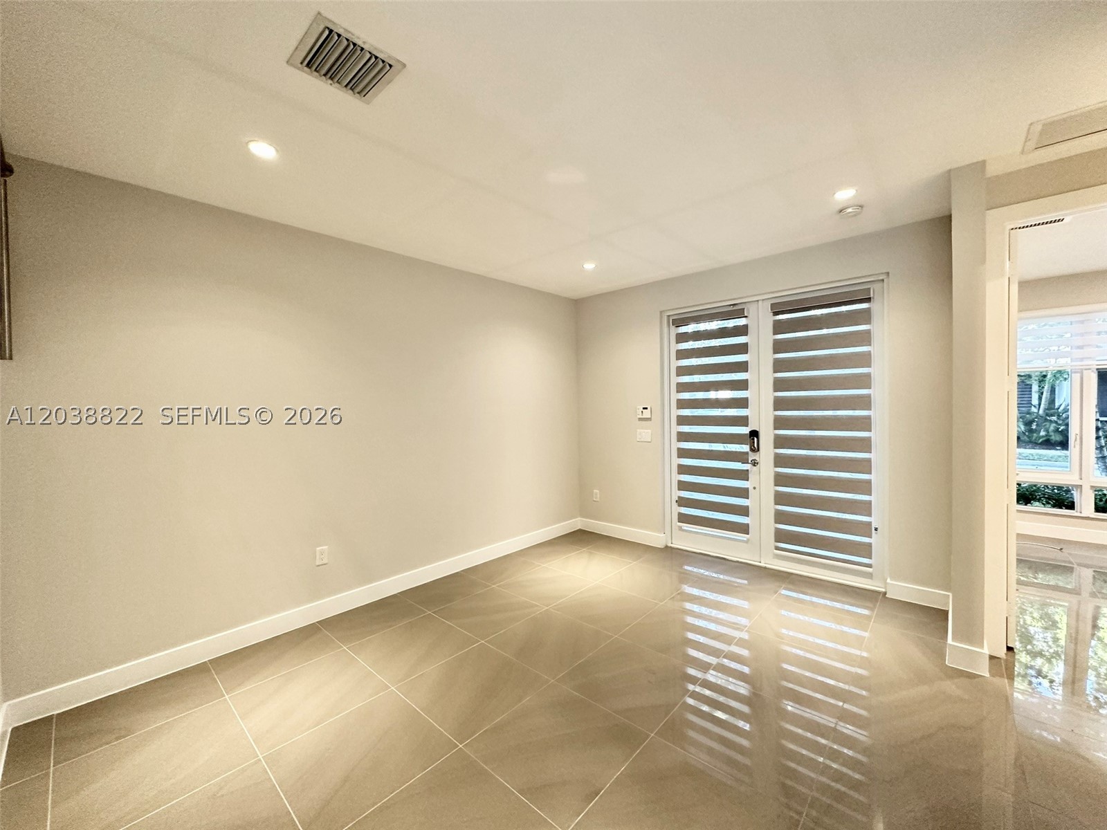 LANDMARK AT DORAL - Residential Lease