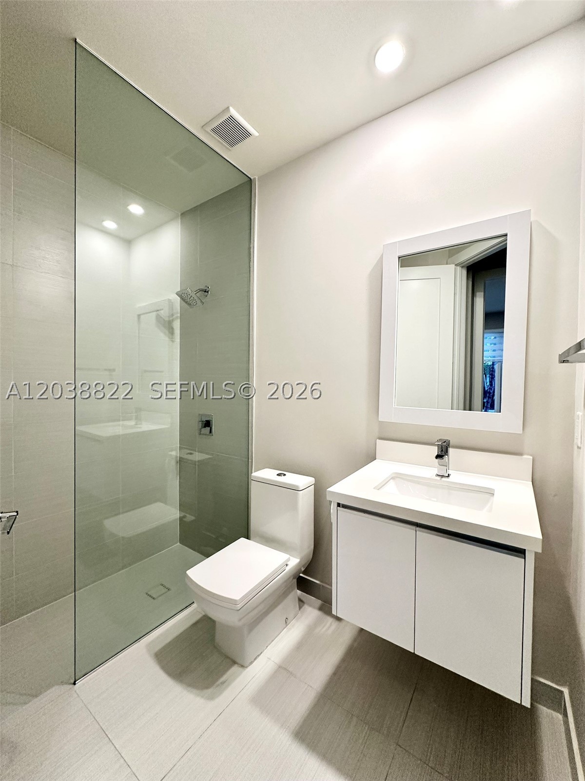 LANDMARK AT DORAL - Residential Lease