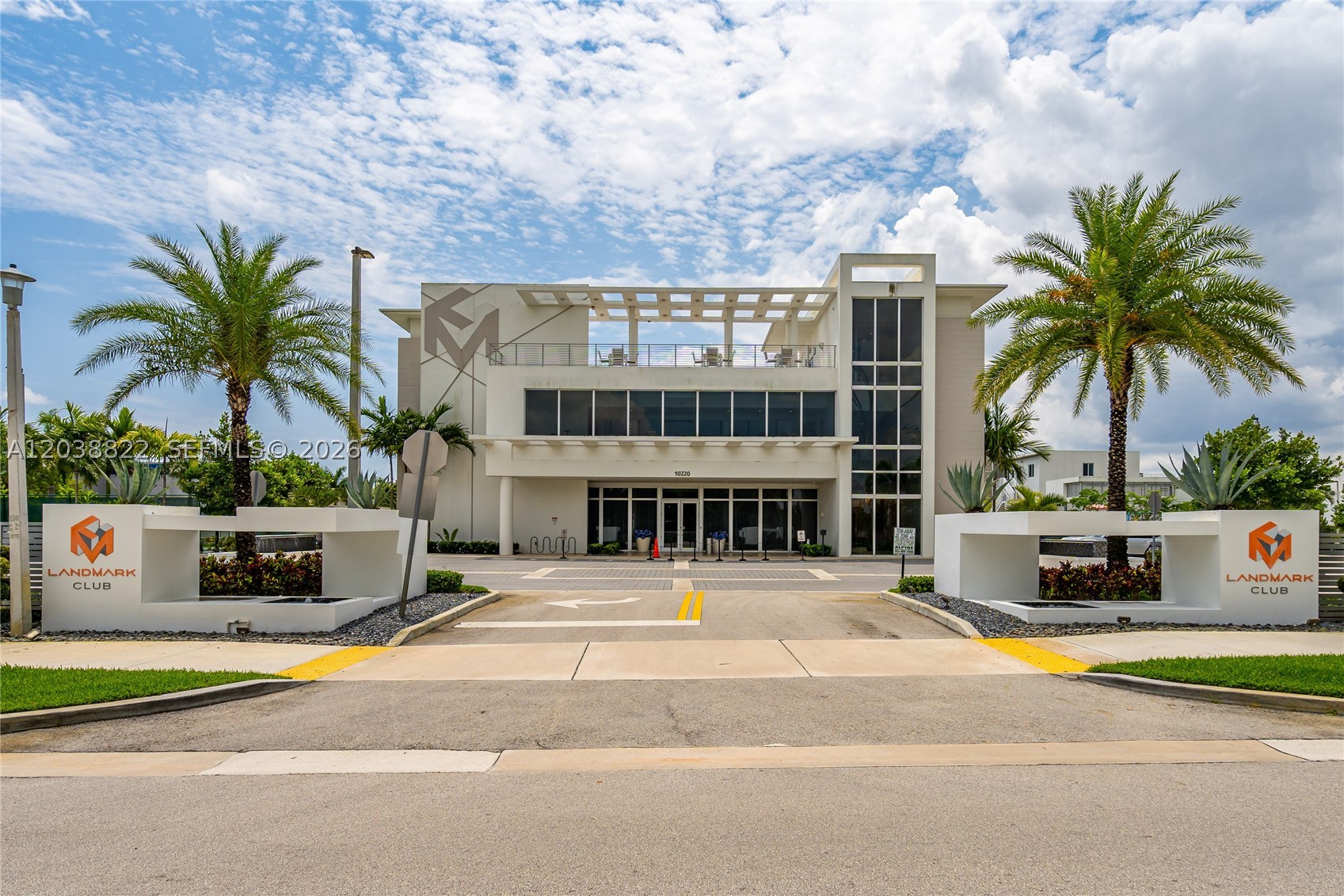LANDMARK AT DORAL - Residential Lease
