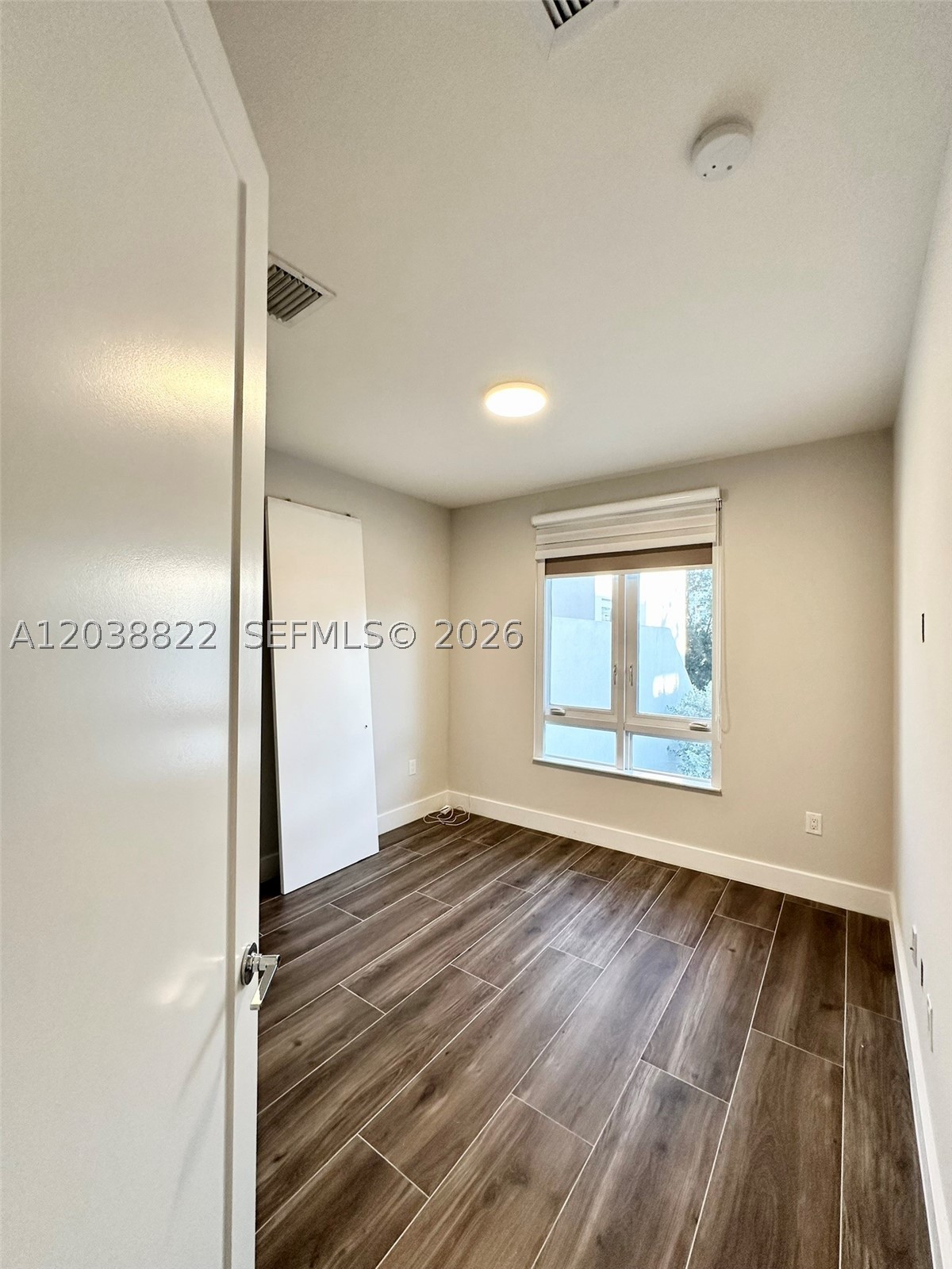 LANDMARK AT DORAL - Residential Lease