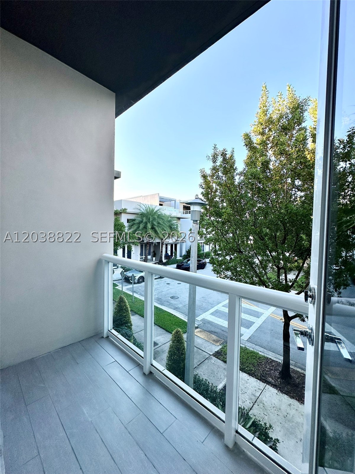 LANDMARK AT DORAL - Residential Lease