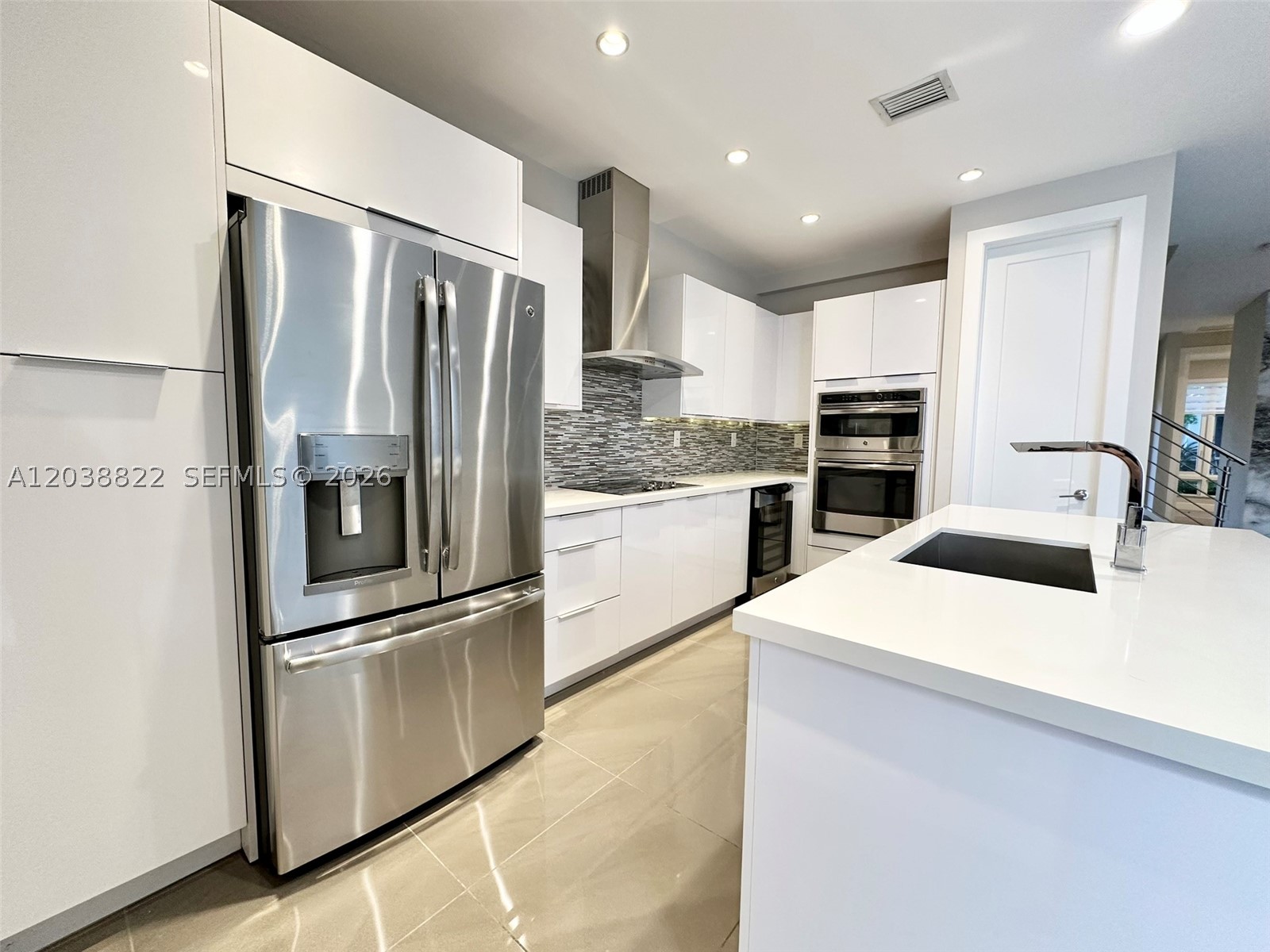 LANDMARK AT DORAL - Residential Lease