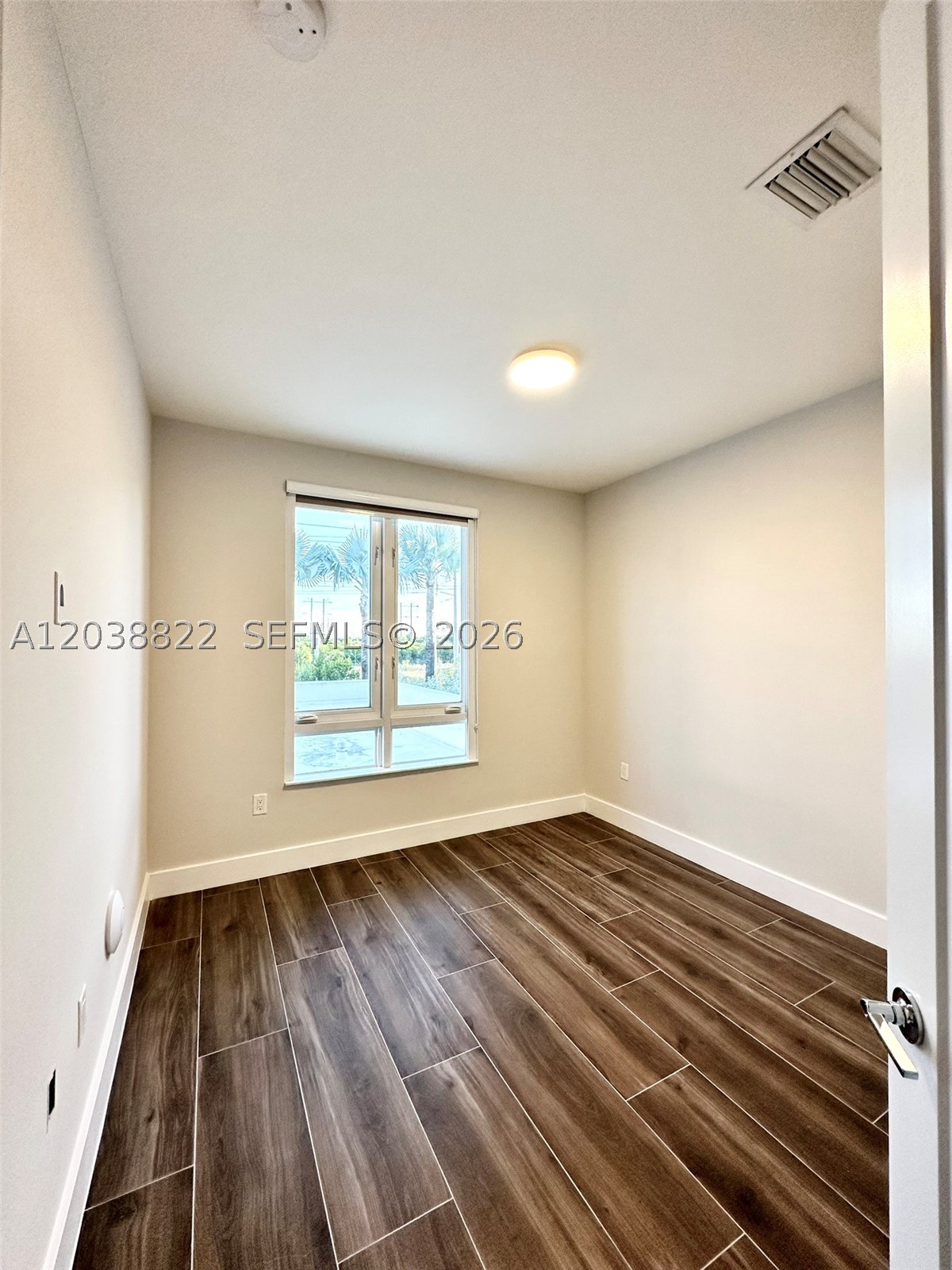 LANDMARK AT DORAL - Residential Lease