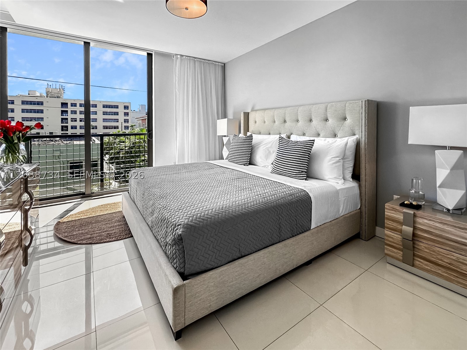 BAY BREEZE RESIDENCES CON - Residential