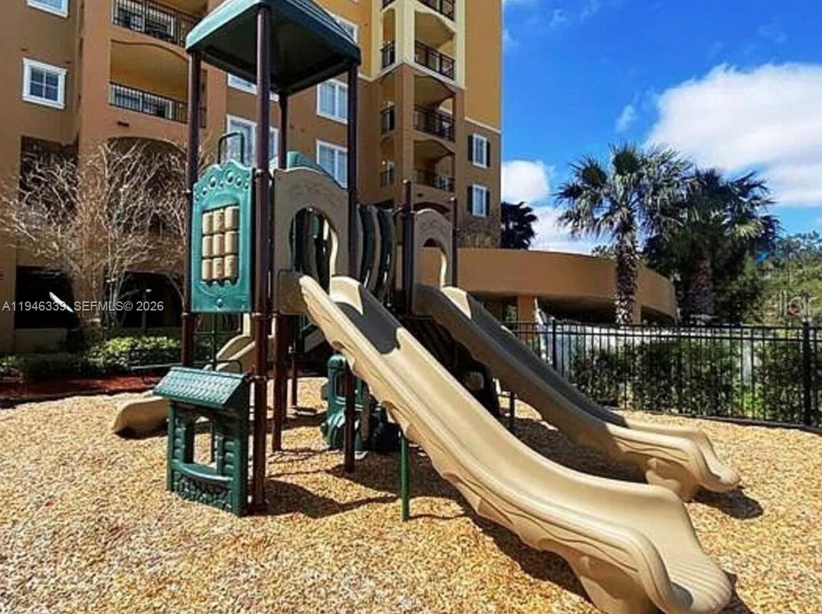 LAKE BUENA VISTA RESORT VI - Residential