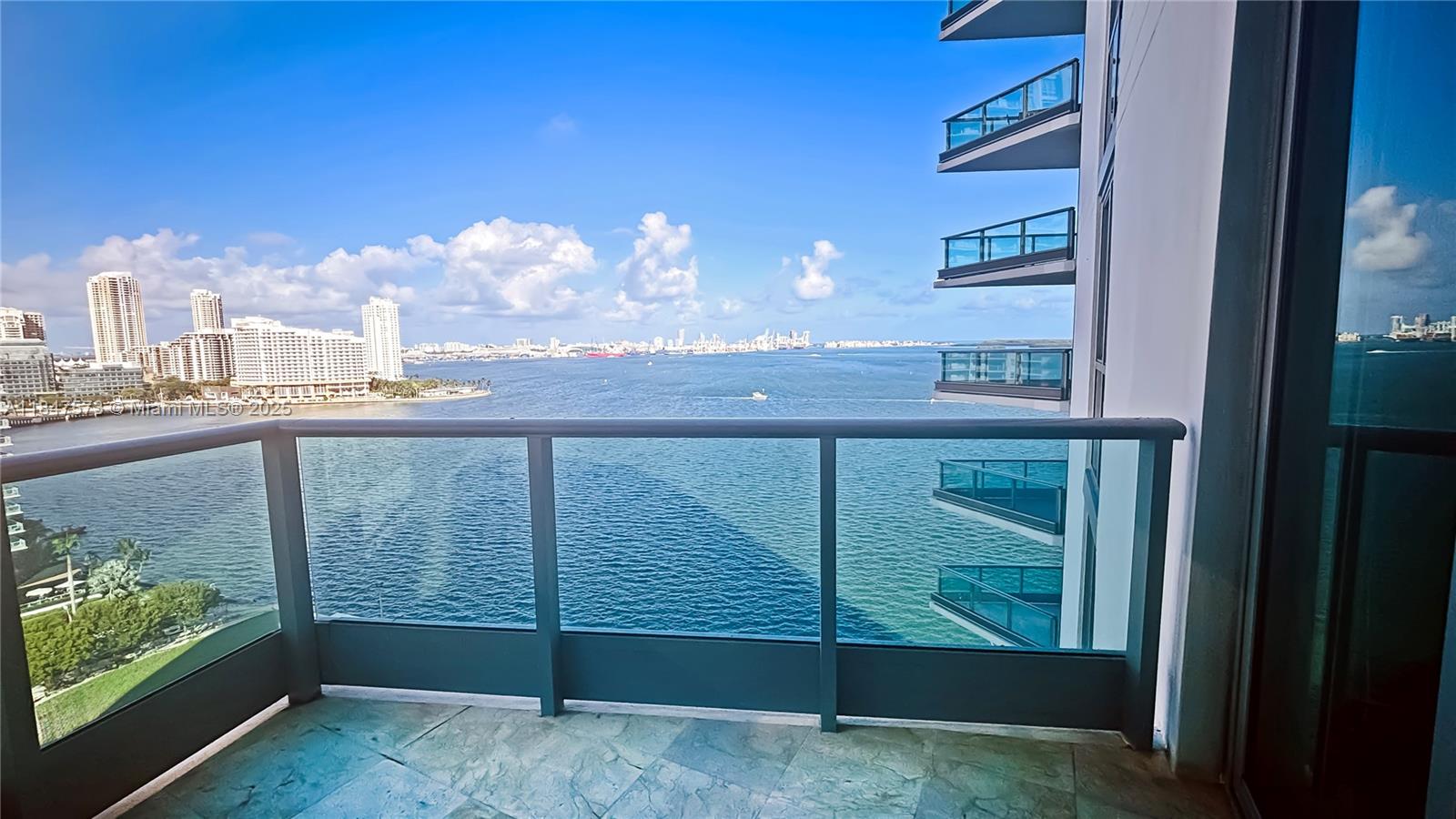 JADE RESIDENCES AT BRICKE - Residential Lease