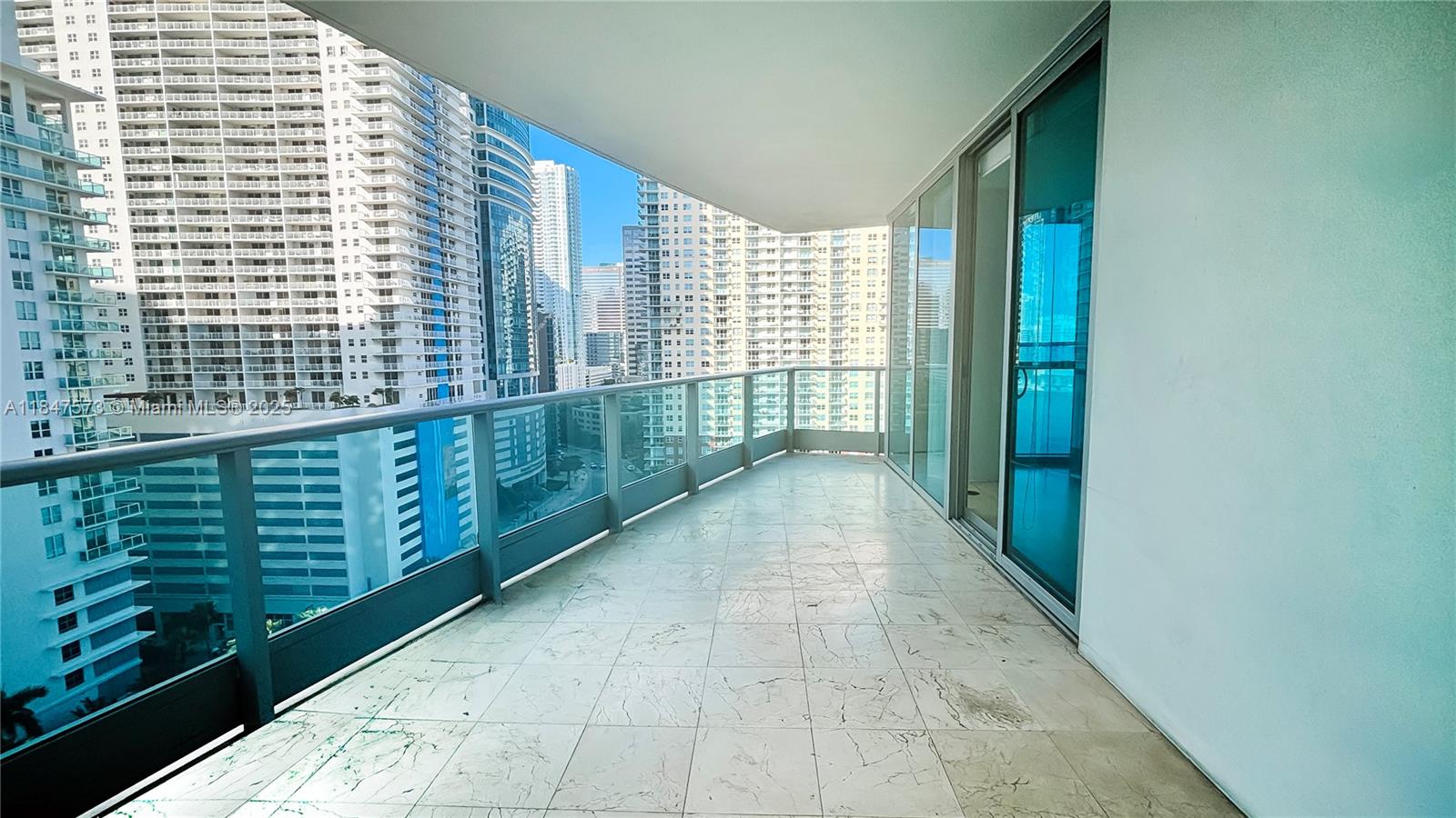 JADE RESIDENCES AT BRICKE - Residential Lease