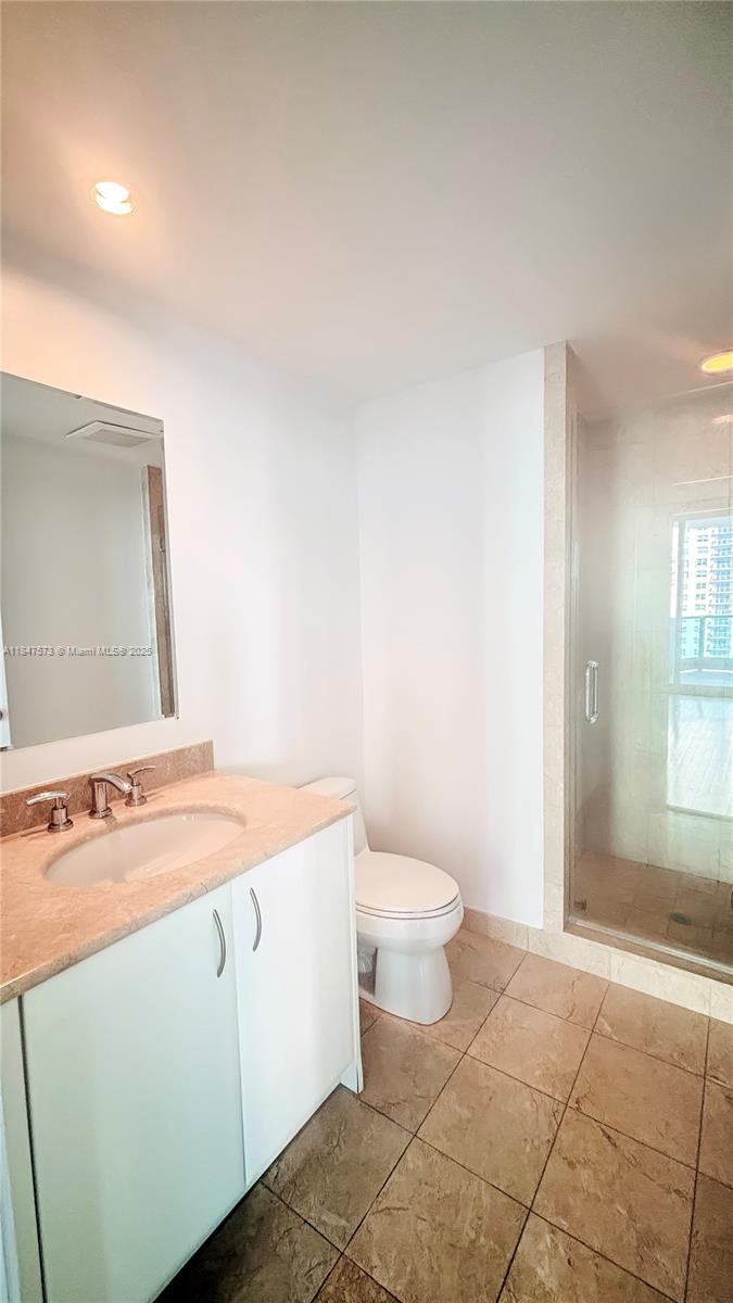 JADE RESIDENCES AT BRICKE - Residential Lease