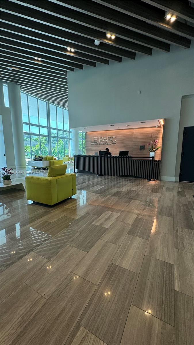 LE PARC AT BRICKELL CONDO - Residential Lease