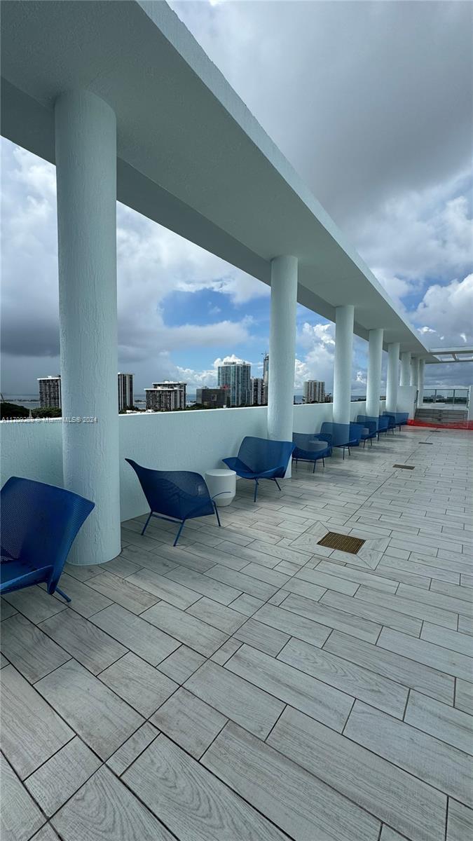 LE PARC AT BRICKELL CONDO - Residential Lease