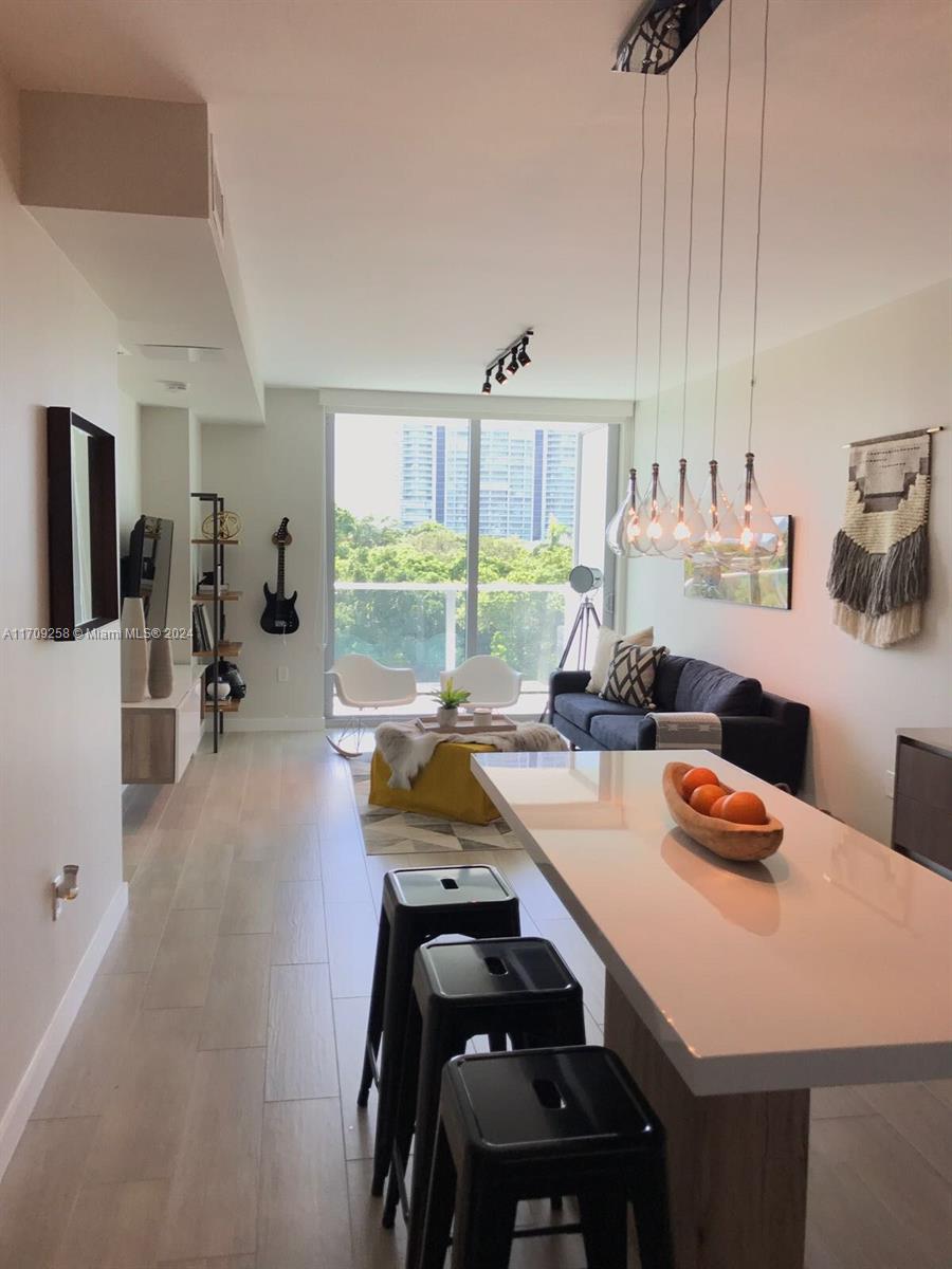 LE PARC AT BRICKELL CONDO - Residential Lease