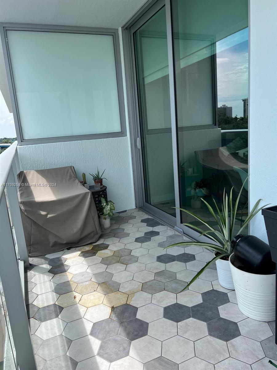 LE PARC AT BRICKELL CONDO - Residential Lease