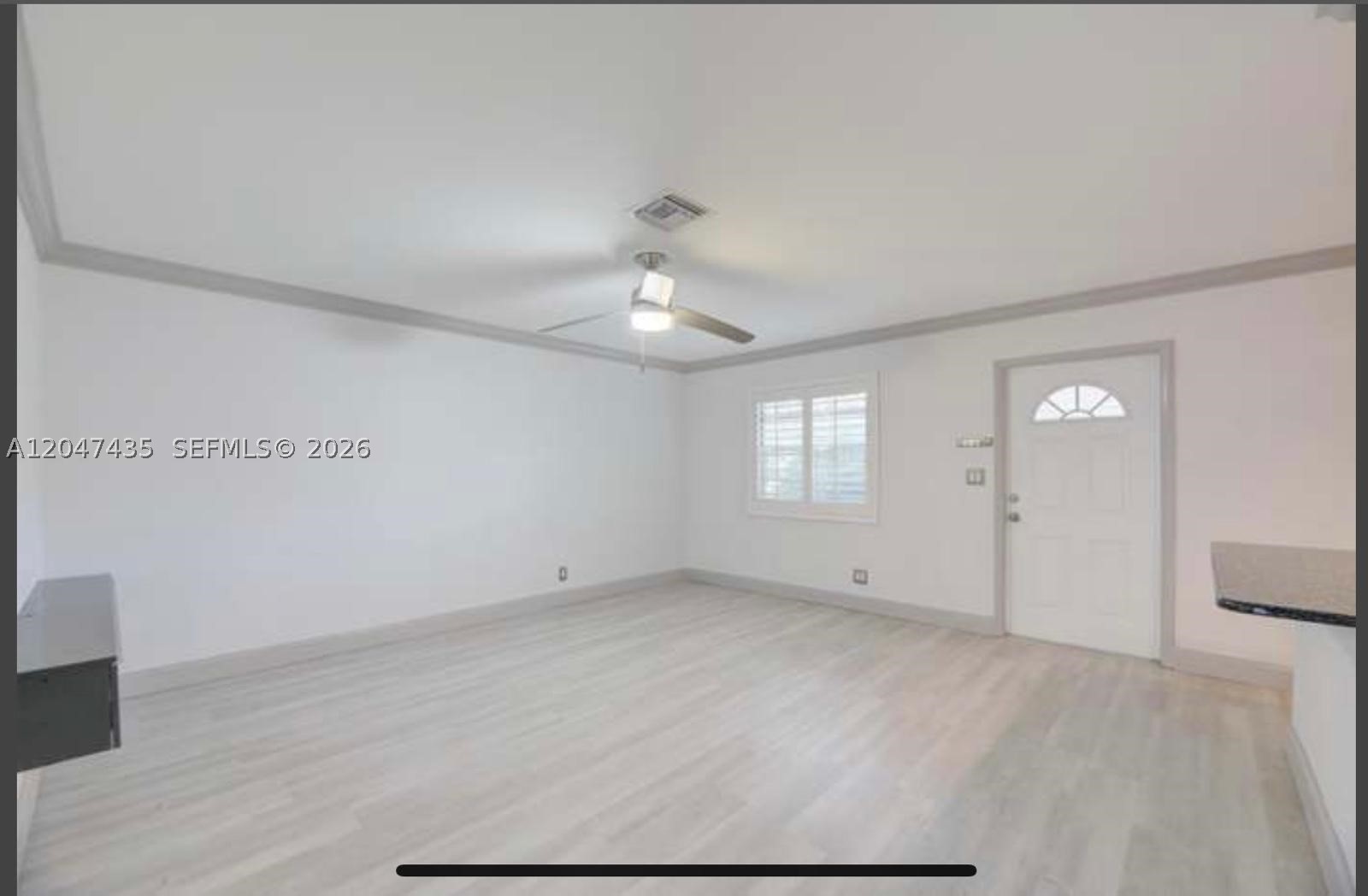 RIVERSIDE VILLAS CONDO BL - Residential