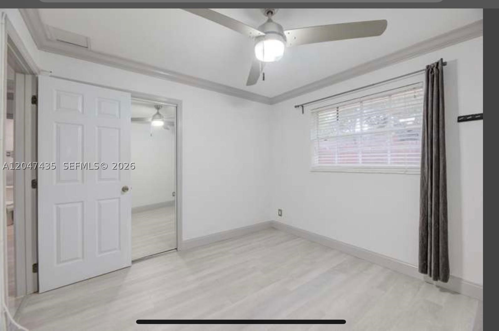 RIVERSIDE VILLAS CONDO BL - Residential