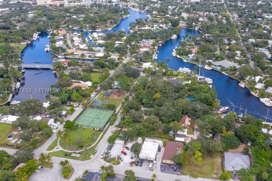 RIVERSIDE VILLAS CONDO BL - Residential