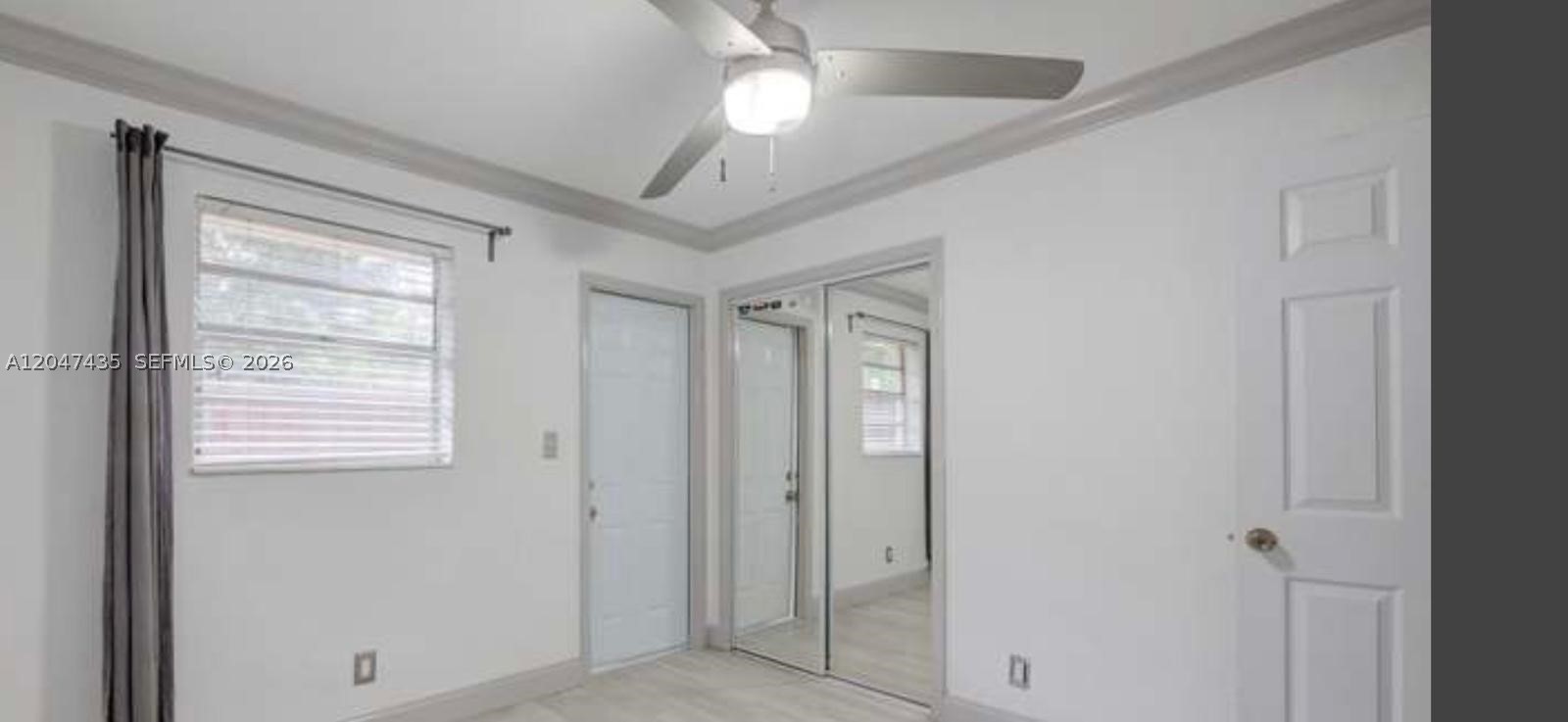 RIVERSIDE VILLAS CONDO BL - Residential