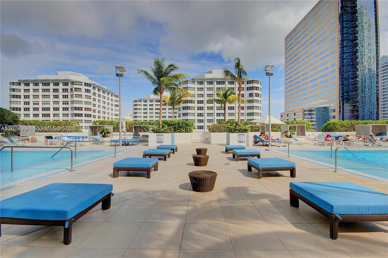 THE PLAZA 851 BRICKELL CO - Residential Lease