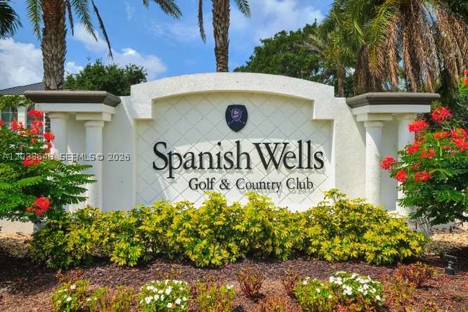 SPANISH WELLS UNIT 2 - Residential