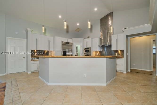 SPANISH WELLS UNIT 2 - Residential