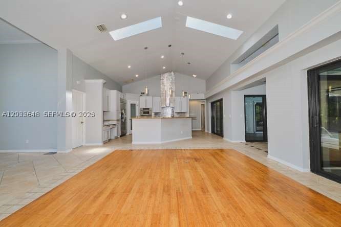 SPANISH WELLS UNIT 2 - Residential