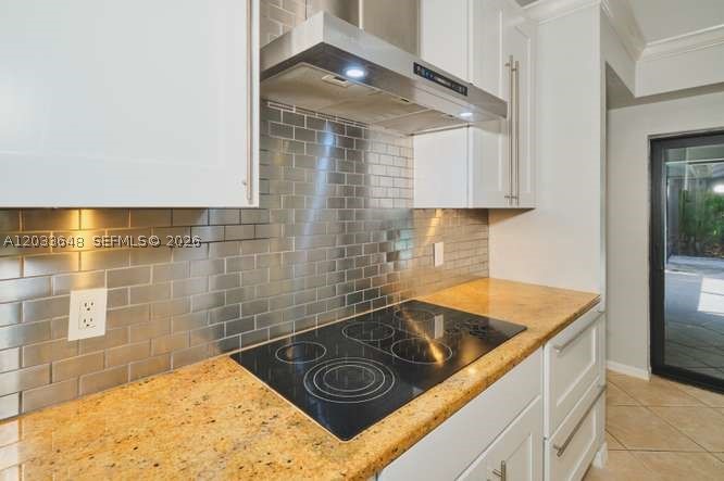 SPANISH WELLS UNIT 2 - Residential
