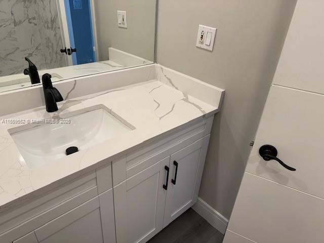 THE CARRIAGE HOUSE CONDO - Residential
