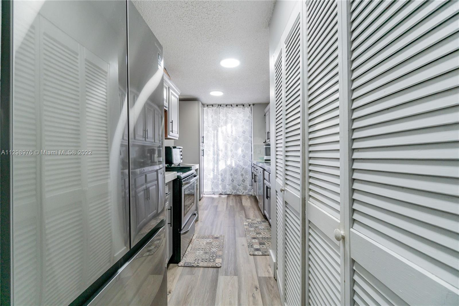 BLUE LAKE APTS CONDO - Residential Lease
