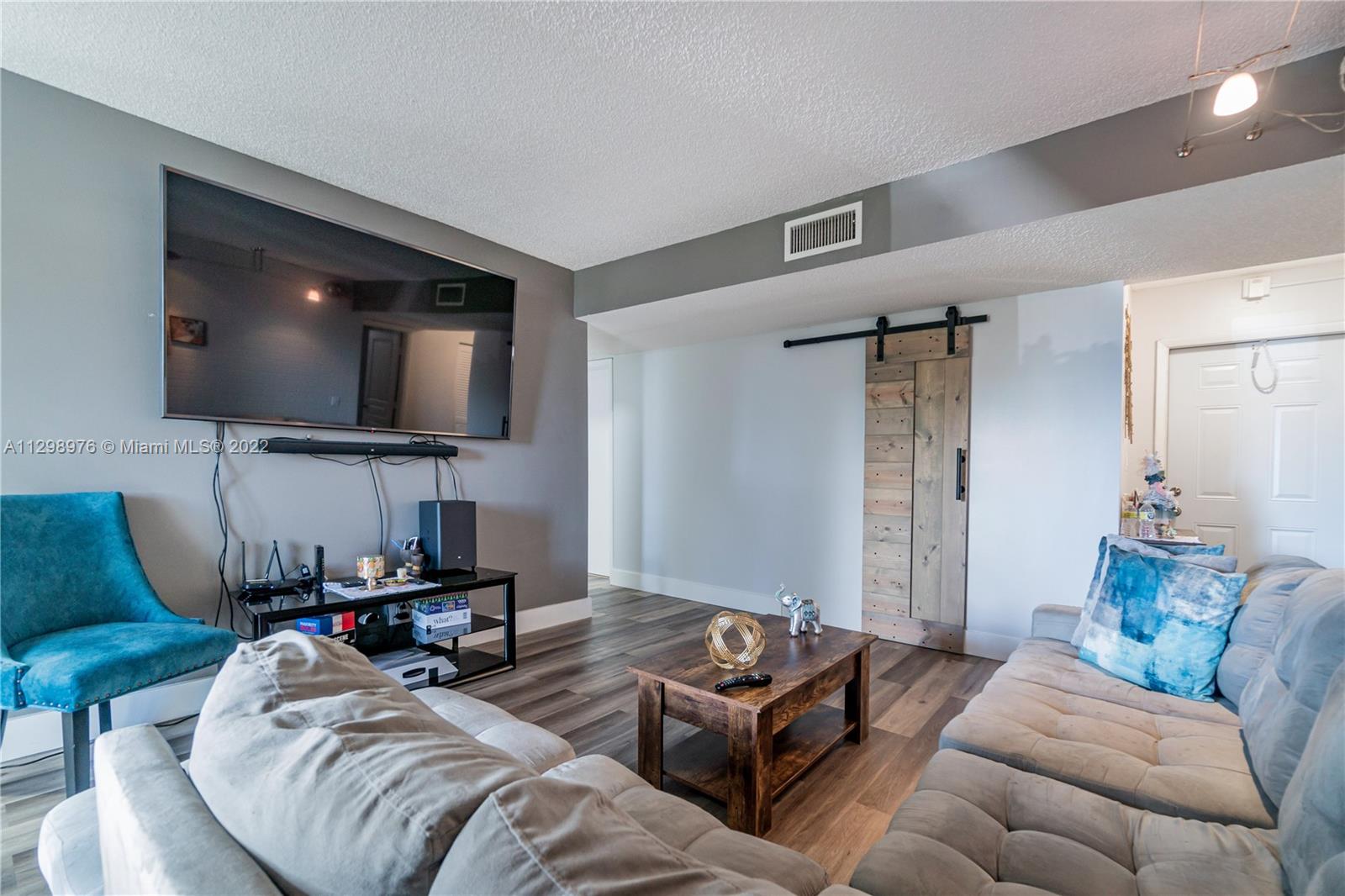 BLUE LAKE APTS CONDO - Residential Lease